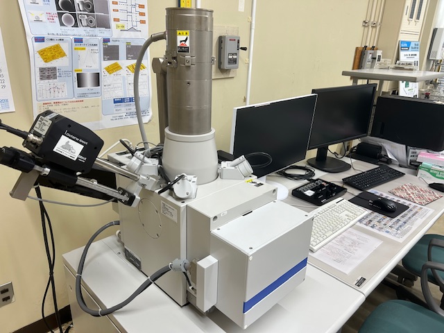 分析機能付電子顕微鏡